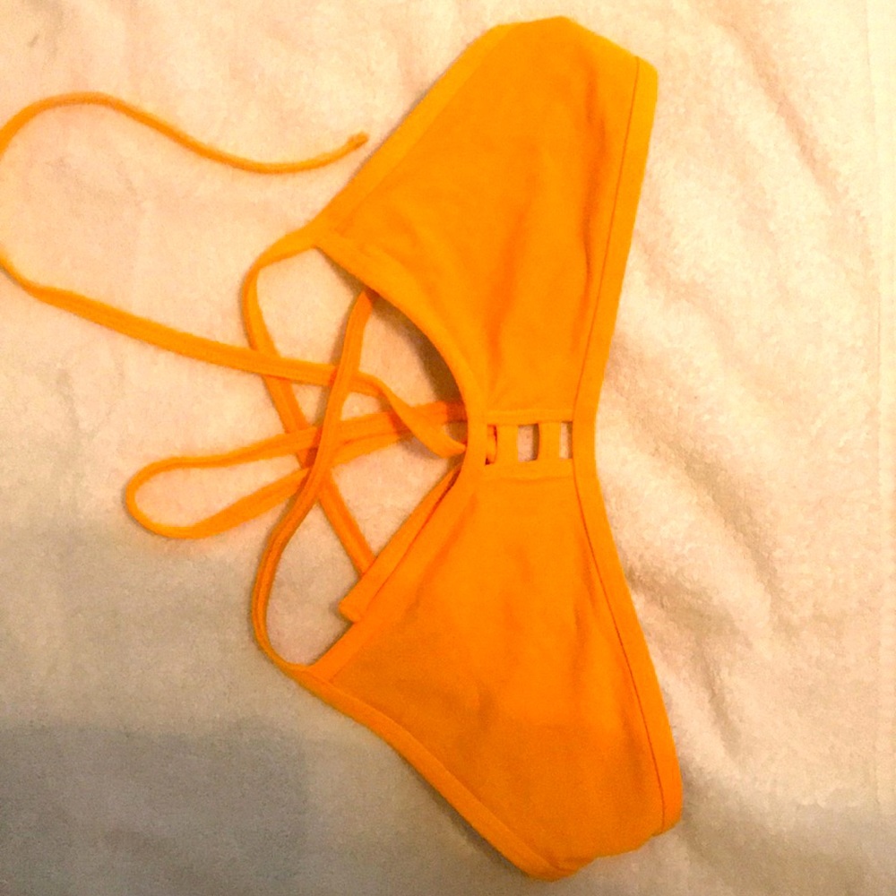 Jolyn bathing suit top